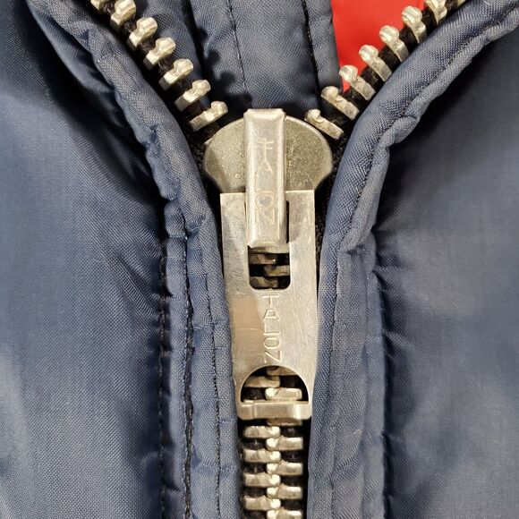 XL Vintage Photo Coat HUGE Interior Pockets Camera Gear Jacket Quilted Long - Picture 10 of 13